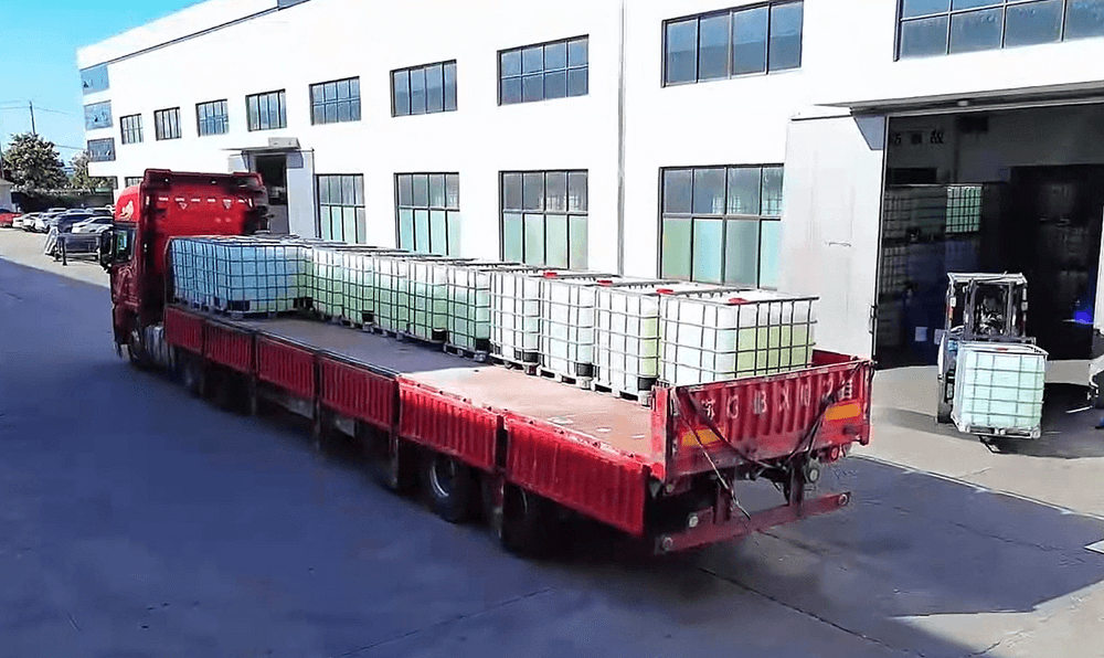 ग्राहक पहले: अनुकूलित फोम कॉन्सन्ट्रेट लोड किया गया है और ग्राहक साइट पर भेजे जाने के लिए तैयार है